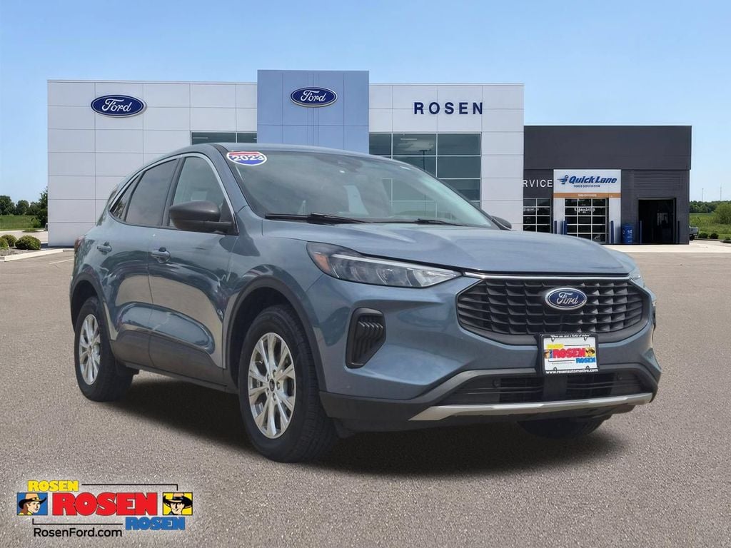 2023 Ford Escape