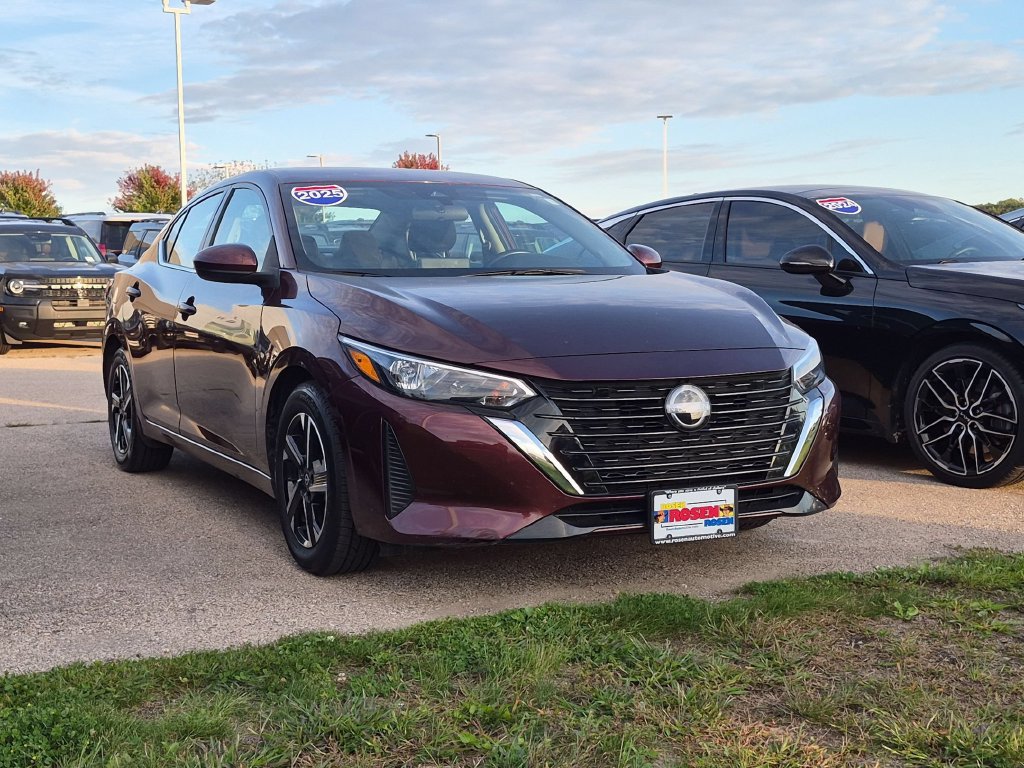 Used 2025 Nissan Sentra SV with VIN 3N1AB8CV0SY266327 for sale in Belleville, WI
