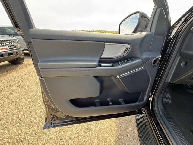 2026 Ford Expedition Active - Photo 13