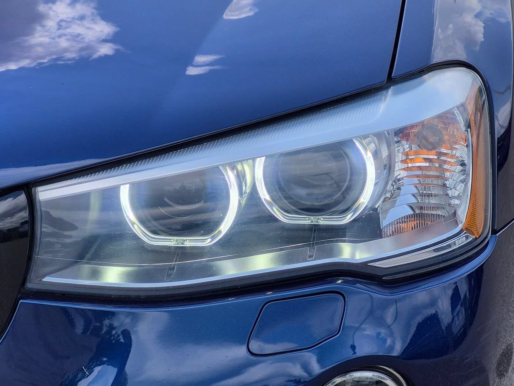 2016 BMW X3 xDrive28i - Photo 9