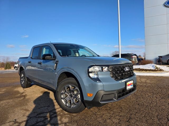2026 Ford Maverick XLT photo 2