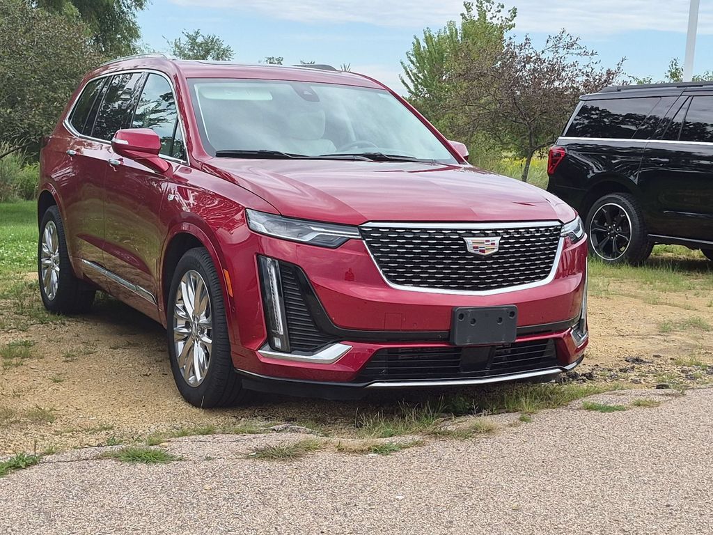 2021 Cadillac XT6