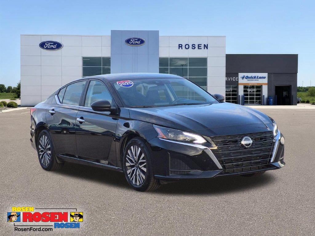 2025 Nissan Altima