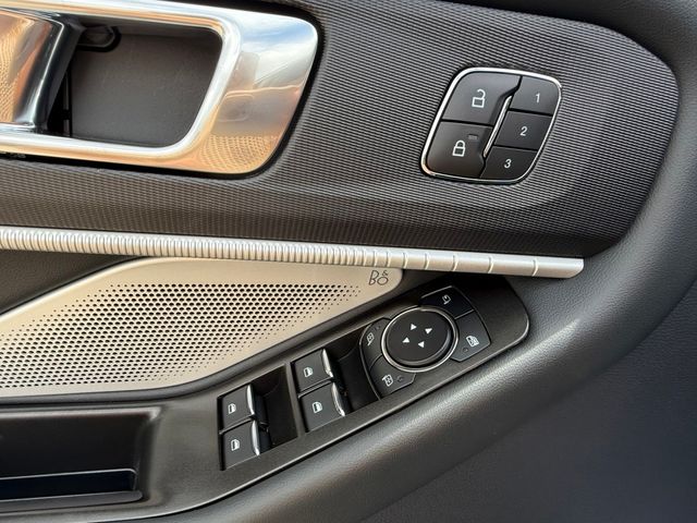 2026 Ford Explorer Tremor - Photo 14