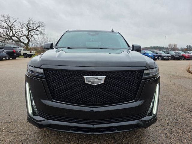 2023 Cadillac Escalade Sport Platinum photo 3