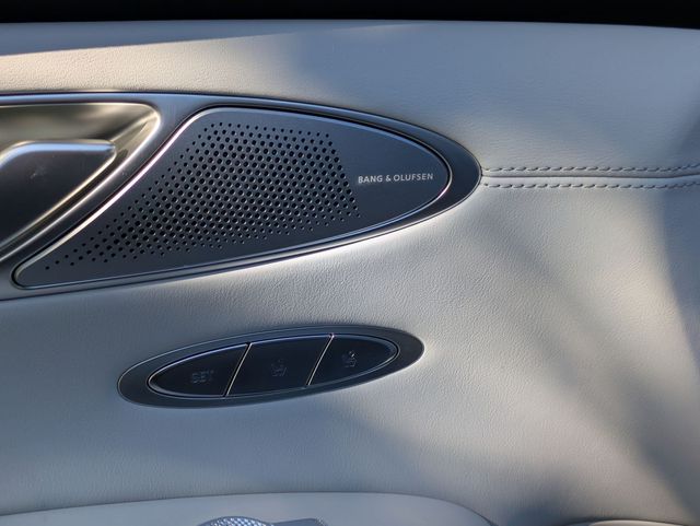 2026 GENESIS GV70 Advanced - Photo 13