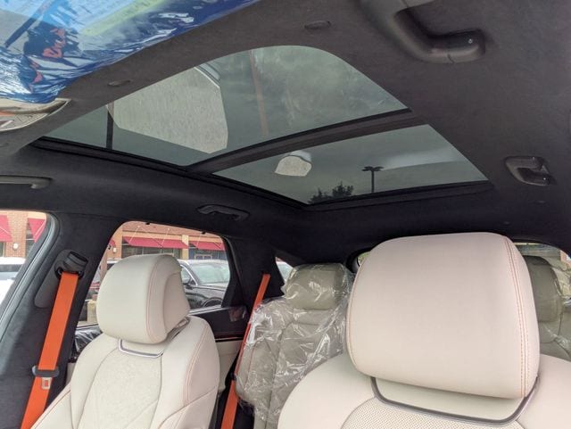 2026 GENESIS GV70 Sport Prestige - Photo 14