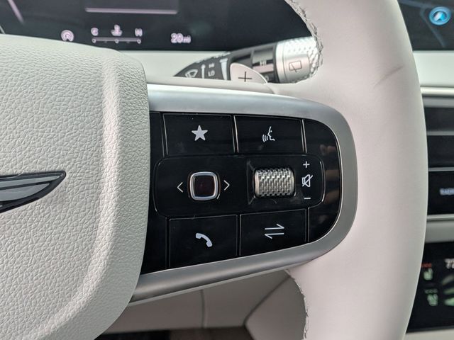 2026 GENESIS GV70 Advanced - Photo 15