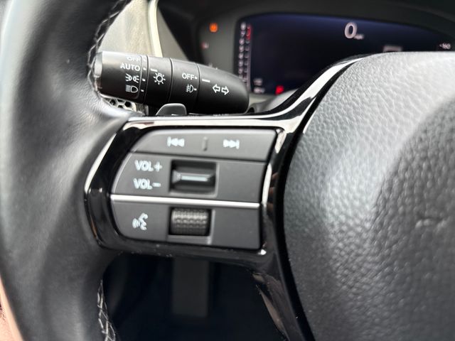 2023 Honda Civic Hatchback Sport Touring - Photo 25
