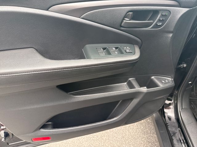 2023 Honda Passport EX-L - Photo 9