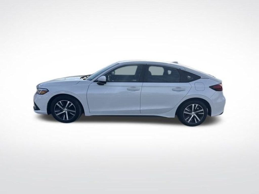 Used 2023 Honda Civic LX Hatchback