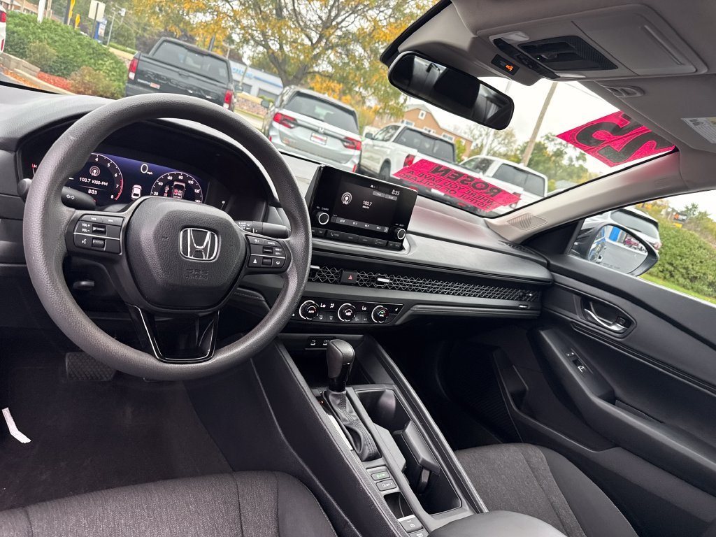 2025 Honda Accord SE - Photo 24
