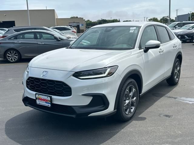 2026 Honda HR-V LX's photo