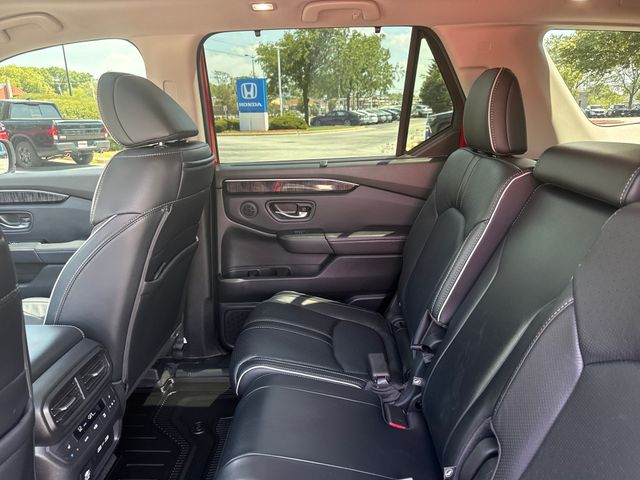 2023 Honda Pilot Elite - Photo 21