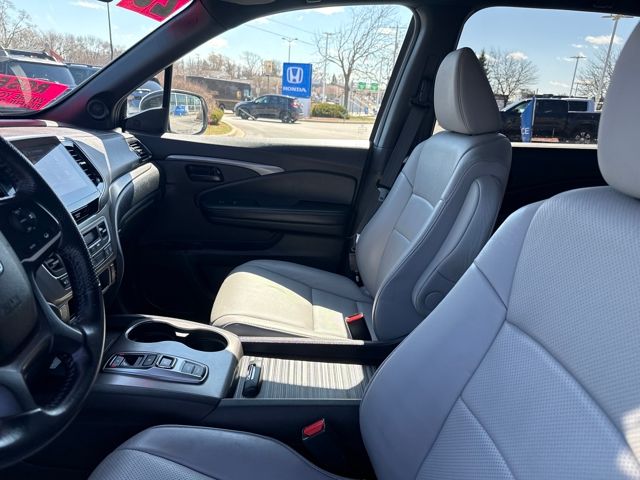 2023 Honda Passport EX-L - Photo 14