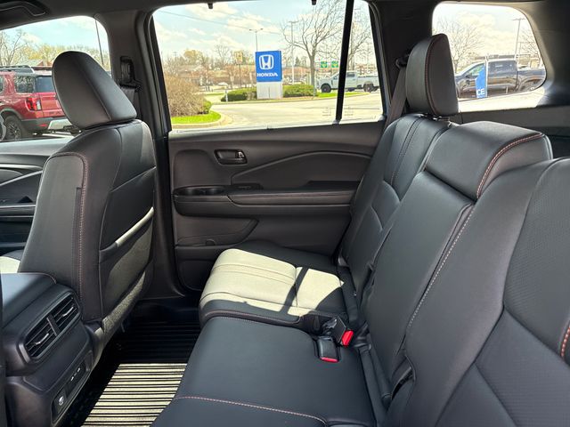 2025 Honda Passport TrailSport - Photo 21
