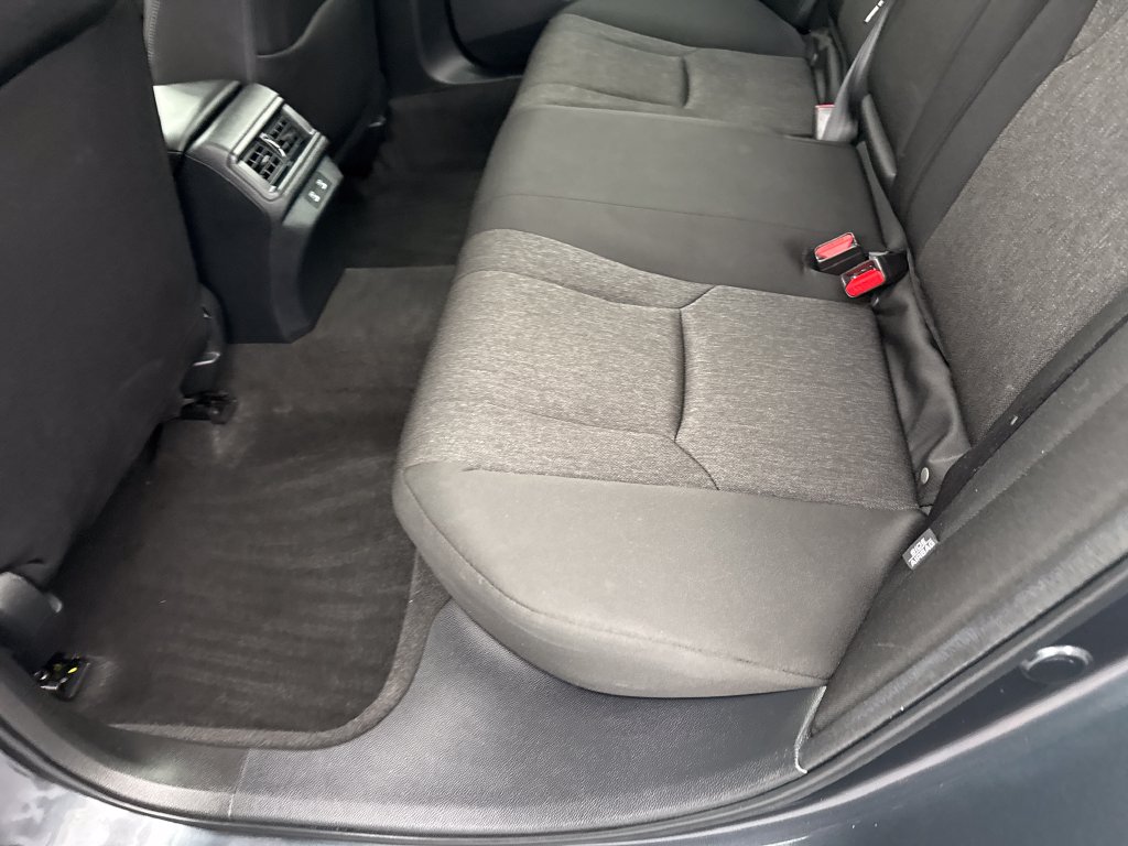 2025 Honda Accord SE - Photo 18