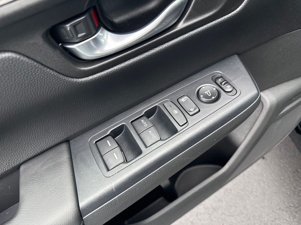 2024 Honda CR-V EX - Photo 10