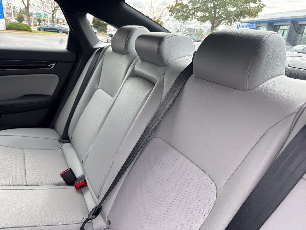 2026 Honda Civic Sport Touring - Photo 19