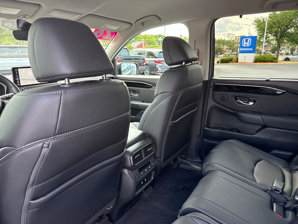 2026 Honda Pilot EX-L - Photo 21