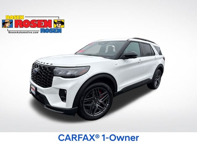 2025 Ford Explorer ST-LINE's photo