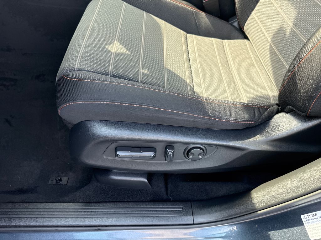 2025 Honda CR-V Sport - Photo 11