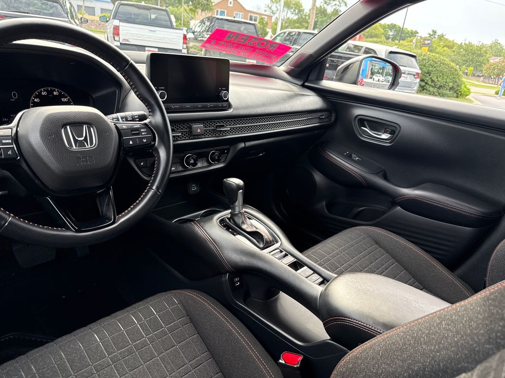2025 Honda HR-V Sport - Photo 23