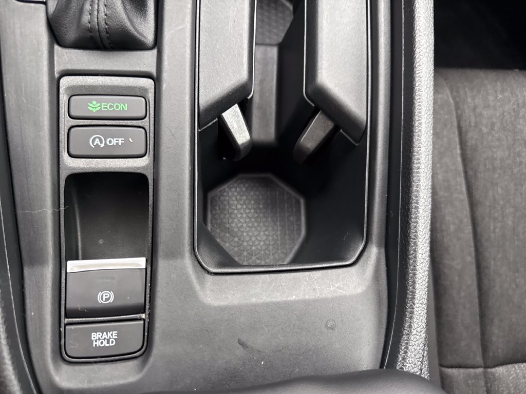 2025 Honda Accord SE - Photo 28