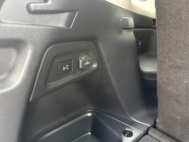2023 Honda Pilot Touring - Photo 50
