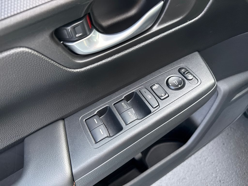 2025 Honda CR-V Sport - Photo 10