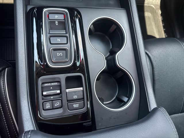 2023 Honda Pilot Elite - Photo 32