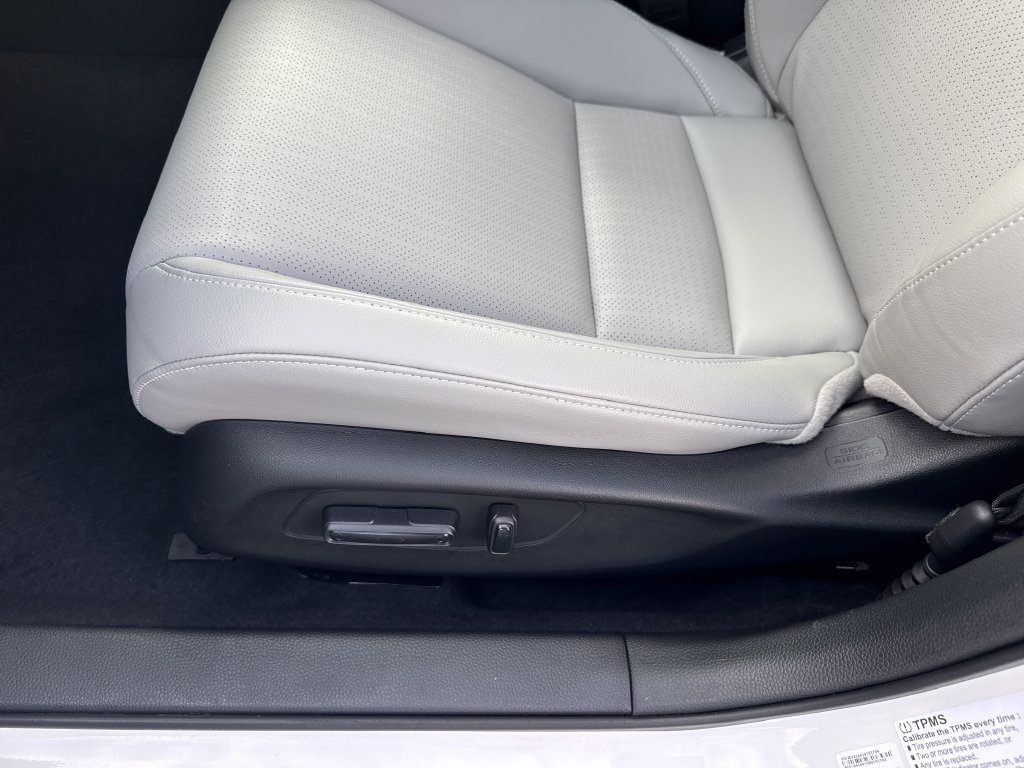 2025 Honda Civic Hatchback Sport Touring - Photo 10