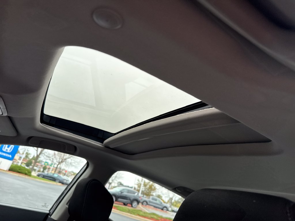 2025 Honda Accord SE - Photo 16