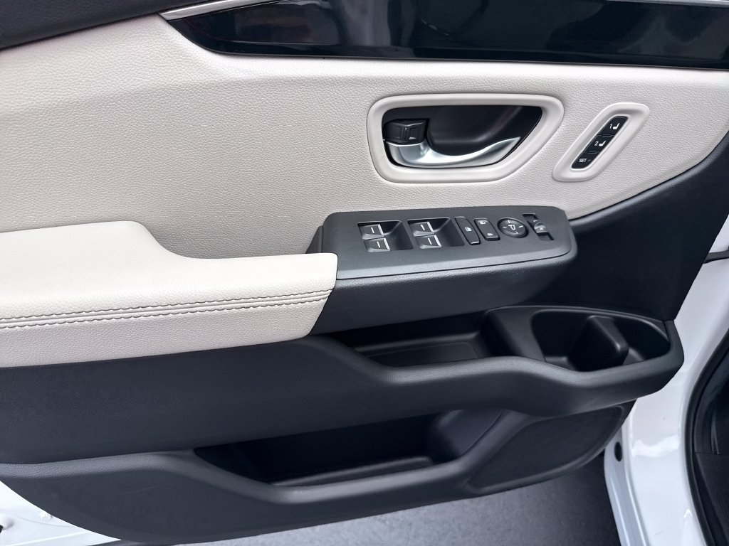 2026 Honda Pilot EX-L - Photo 8