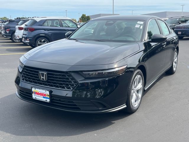 2025 Honda Accord LX's photo
