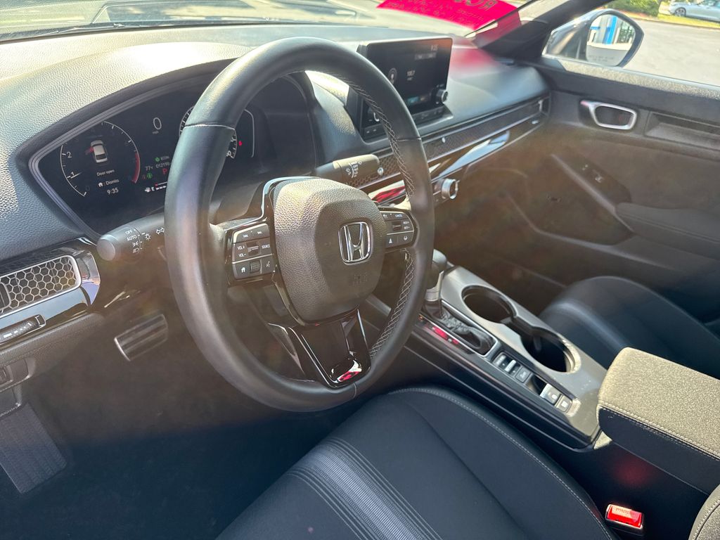 2025 Honda Civic Sport - Photo 14