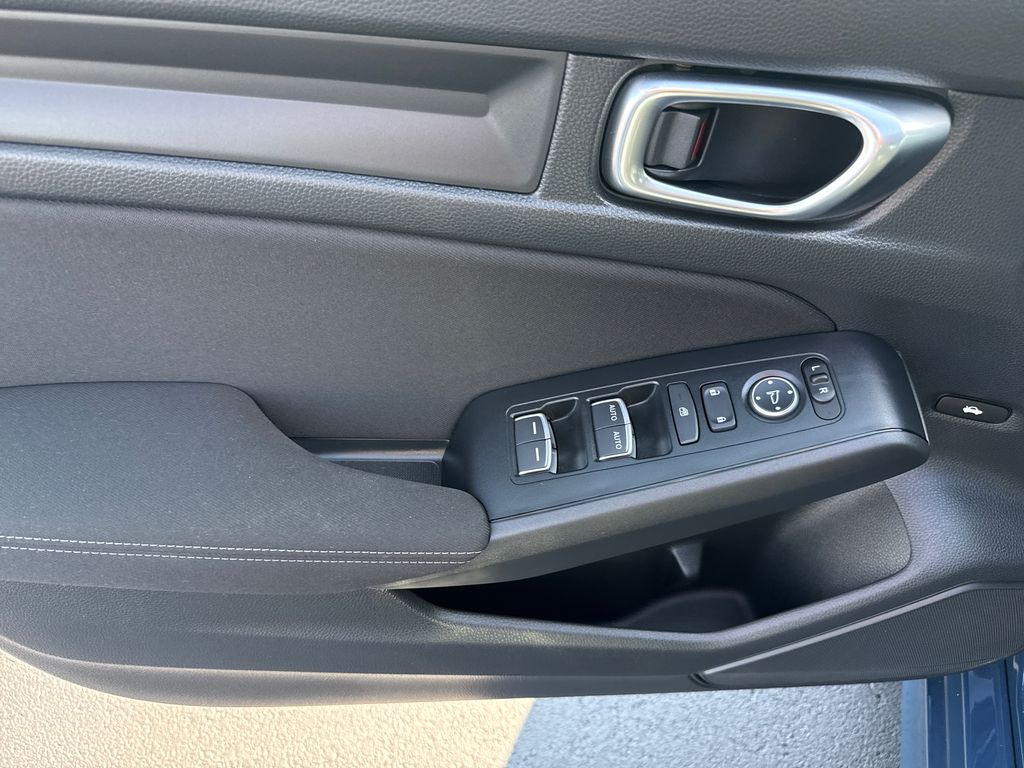 2025 Honda Civic Sport - Photo 9