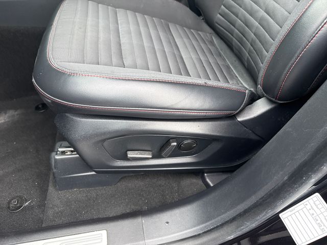 2025 Ford Explorer ST-LINE - Photo 11