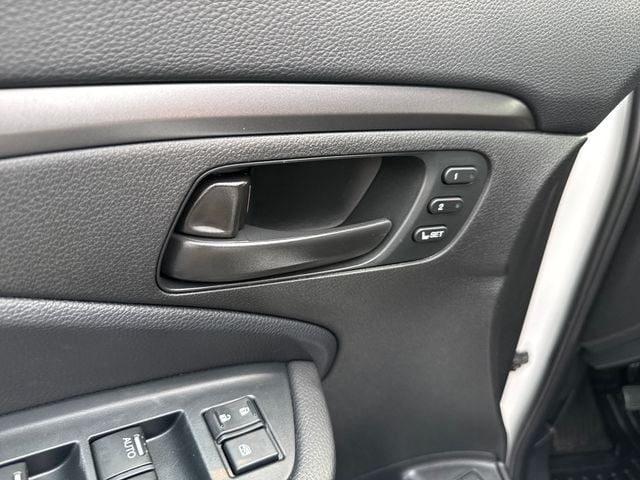 2023 Honda Passport EX-L - Photo 11