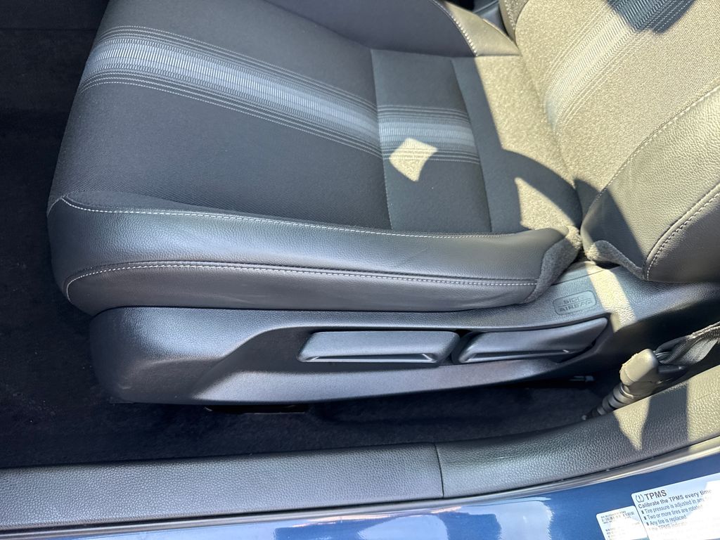 2025 Honda Civic Sport - Photo 11