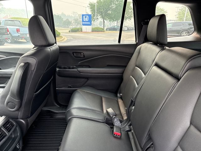 2023 Honda Passport EX-L - Photo 21