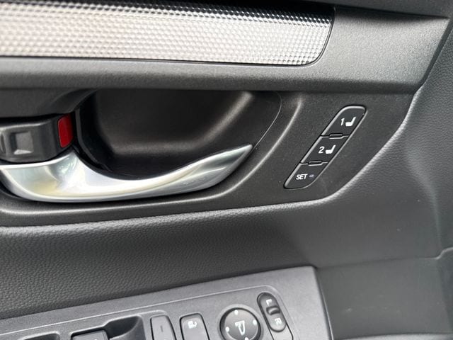 2025 Honda CR-V Sport-L - Photo 11