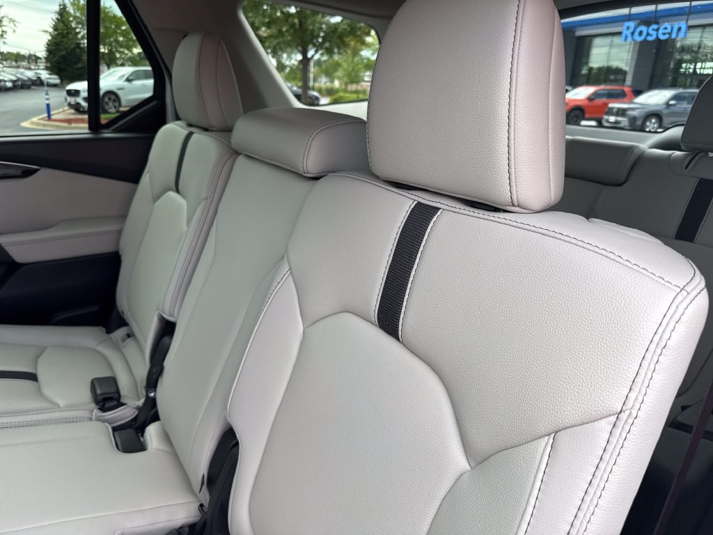 2026 Honda Pilot EX-L - Photo 18