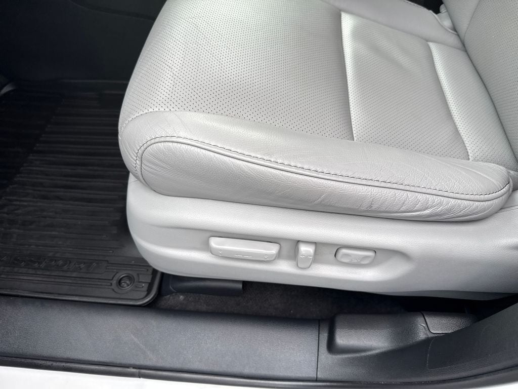 2023 Honda Passport EX-L - Photo 12