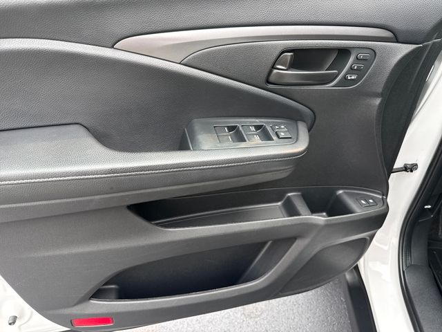 2023 Honda Passport EX-L - Photo 9