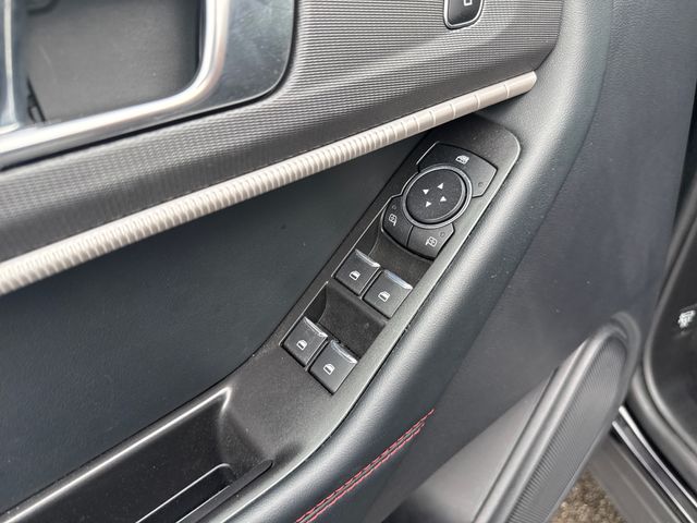 2025 Ford Explorer ST-LINE - Photo 10