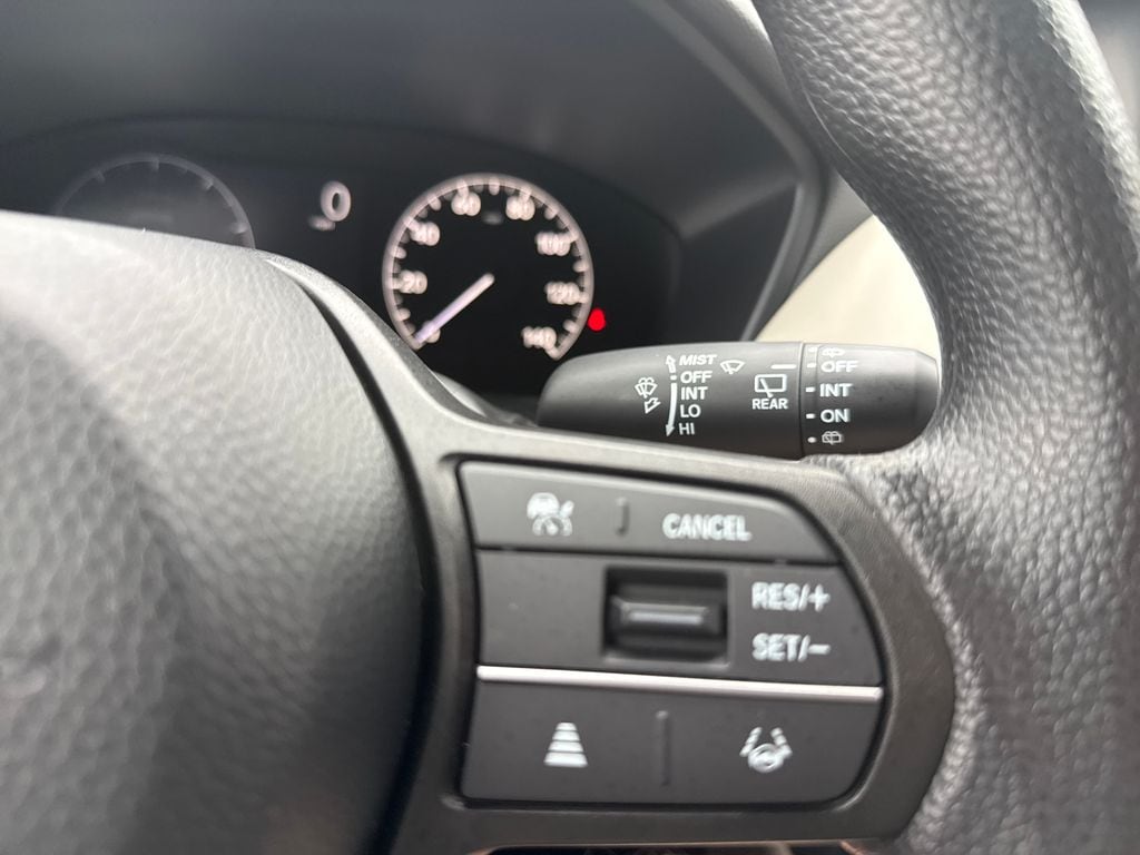 2025 Honda HR-V LX - Photo 25
