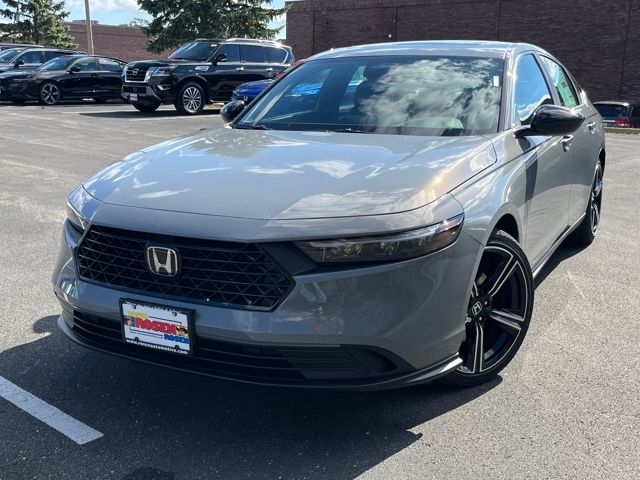 2025 Honda Accord Hybrid Sport's photo