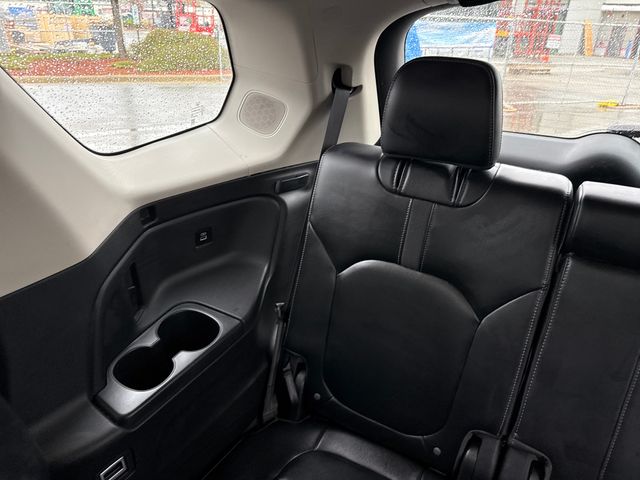 2023 Honda Pilot Touring - Photo 24