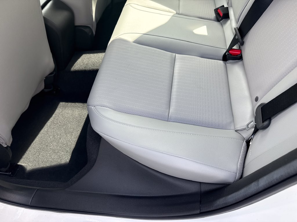 2025 Honda Civic Hatchback Sport Touring - Photo 17